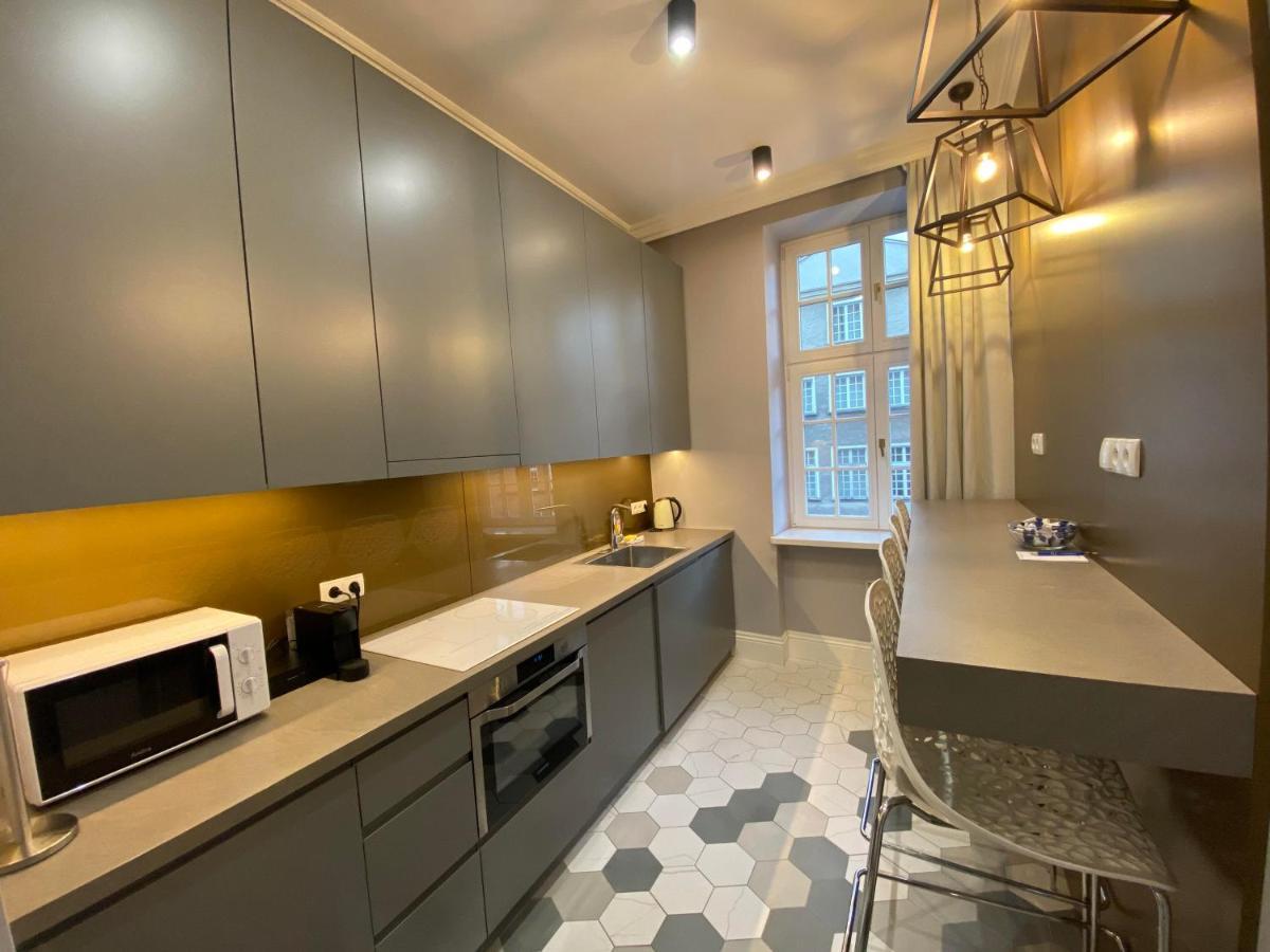 Maya'S Flats & Resorts 44 - 3 Rooms Apartment On Chlebnicka Street Gdansk Old Town ภายนอก รูปภาพ